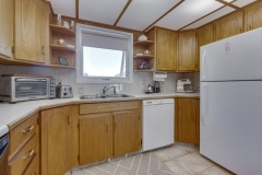 014-4323_56AveInnisfail-014_m