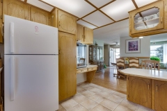 015-4323_56AveInnisfail-015_m