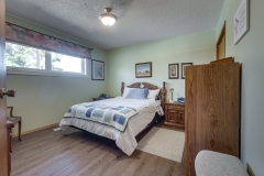 020-4323_56AveInnisfail-020_m