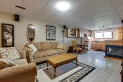 043-4323_56AveInnisfail-043_m